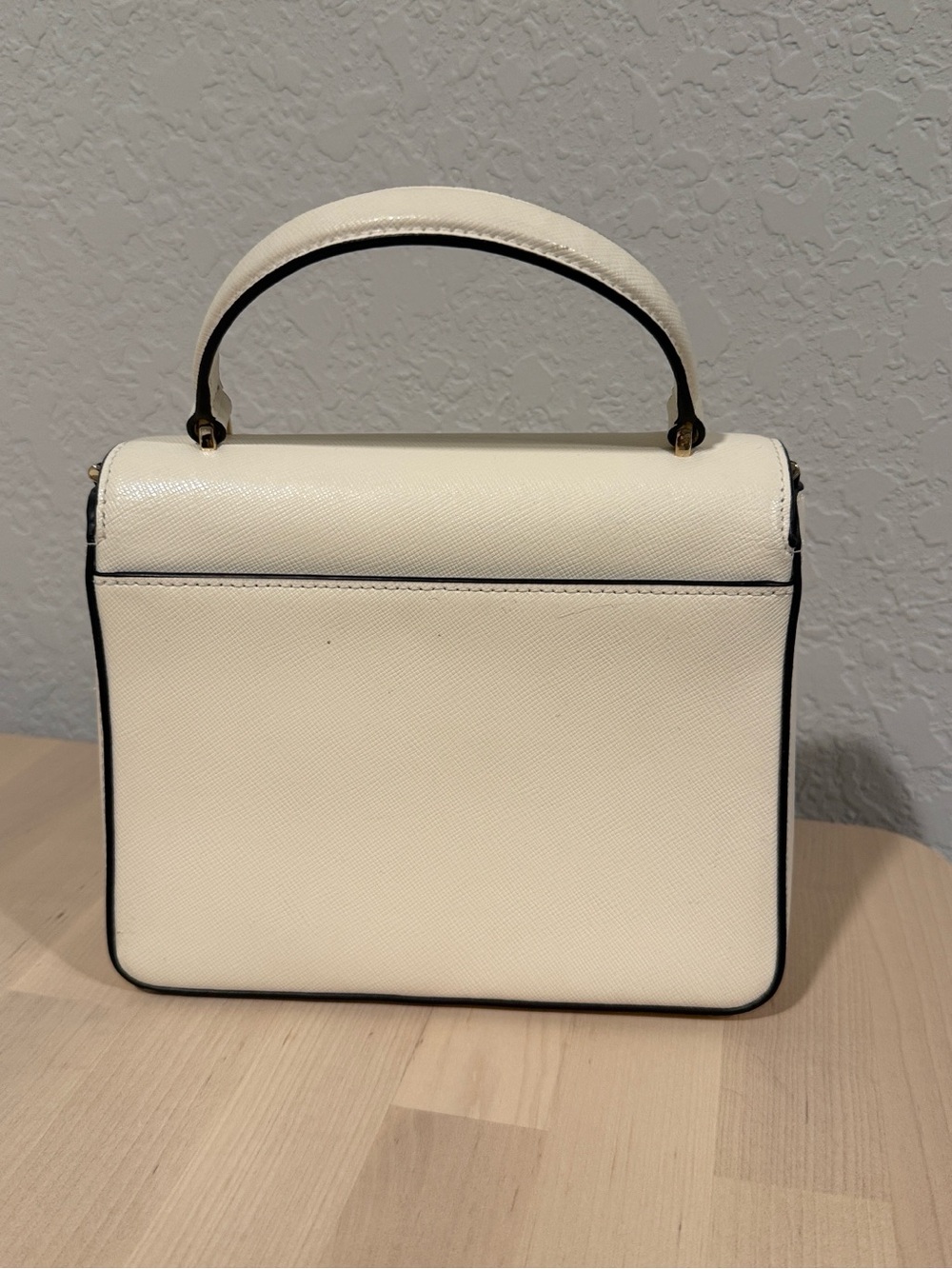 KATE SPADE PURSE - Picture 2 of 5